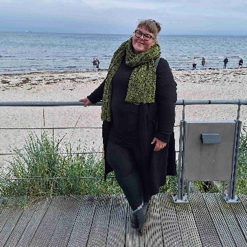 mel.anie.reads's profile