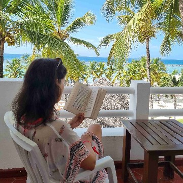 the__bookbar's profile
