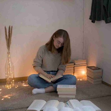 lauras_livingroom's profile
