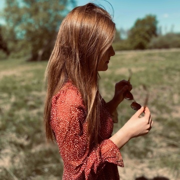 charline_'s profile