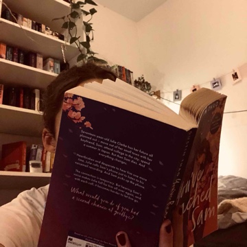 helena.reads's profile