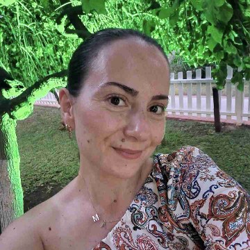 yeliz.reads's profile
