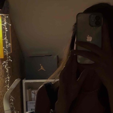 maya.reads's profile