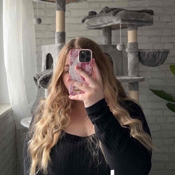 samlovesbooks's profile