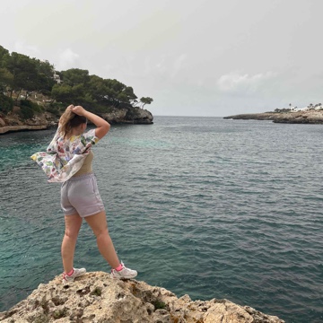 ahninah's profile