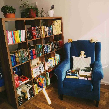 roxas_reading_corner's profile
