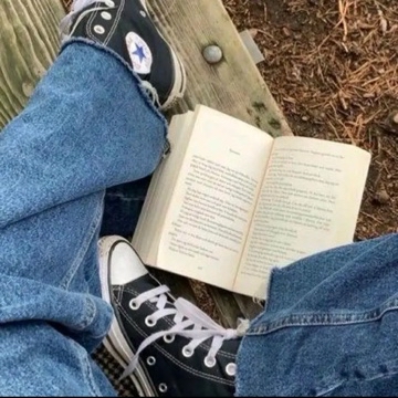 leoniexreads_'s profile
