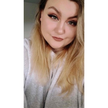 jacquelinev_s's profile