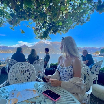 leselinaa's profile