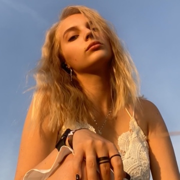 mellyyy's profile