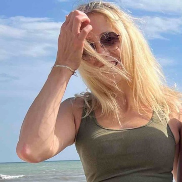 ellaread's profile
