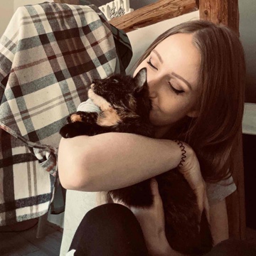 lara_bookie_'s profile