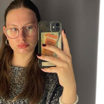 lara.cie's profile