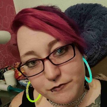 shadowbookdragon's profile