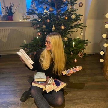 julias.weltderbuecher's profile