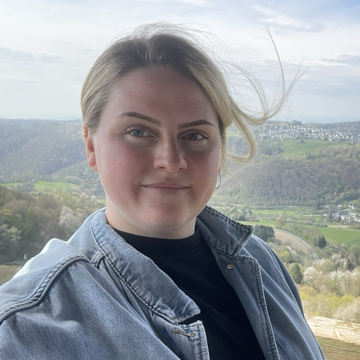 reading.julia95