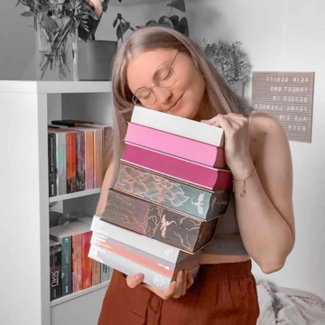 storysbehind's profile