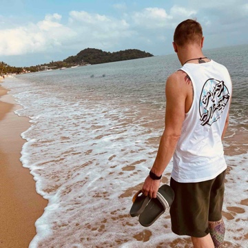 rallyreads's profile