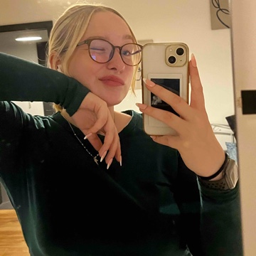 schneezoe's profile