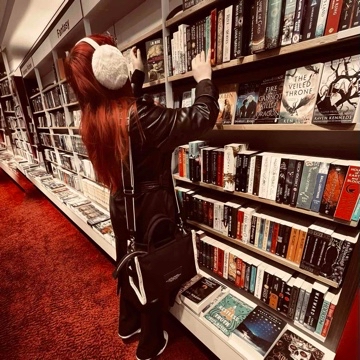 sarahxmaria's profile