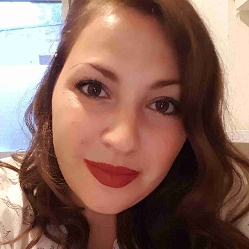 aworldbehindwords's profile
