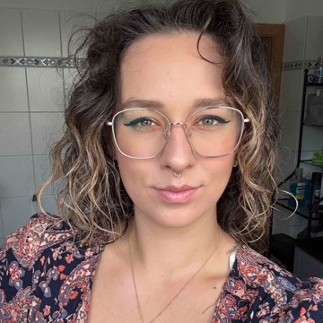oli_the_rose_'s profile