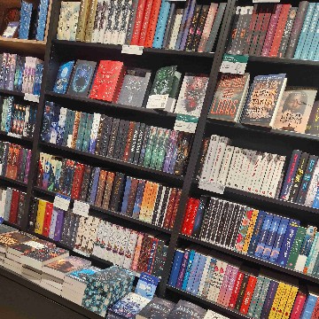 lia.ju.books's profile