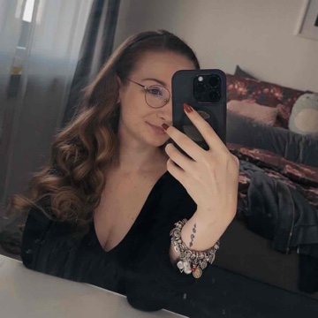 sophia0301's profile
