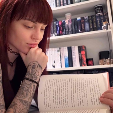 touchedbyreading's profile