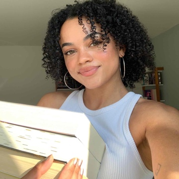 raya's profile
