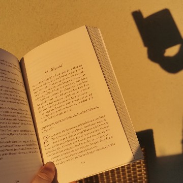 elisa.books's profile