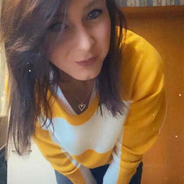 nina.booktok's profile