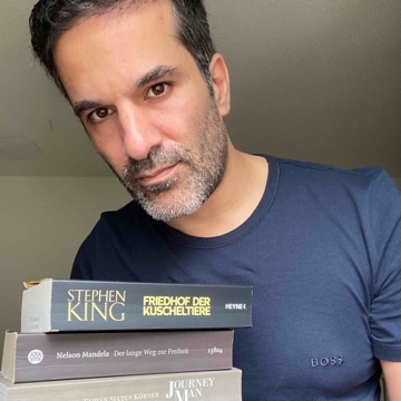 the_man_with_book's profile