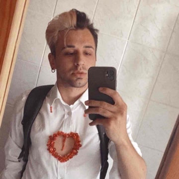 myhouseclown's profile