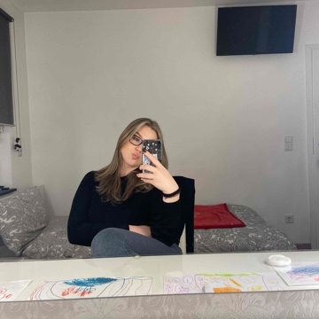 mnvclejla's profile