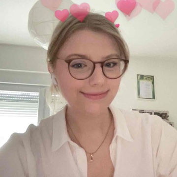 ellariem's profile