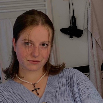 valerie_'s profile