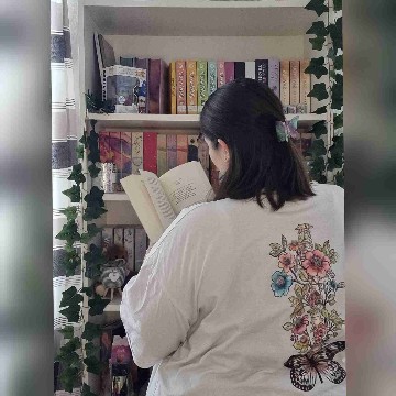 mels.bookish.journal's profile