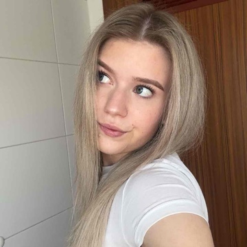 nadine.shfr's profile