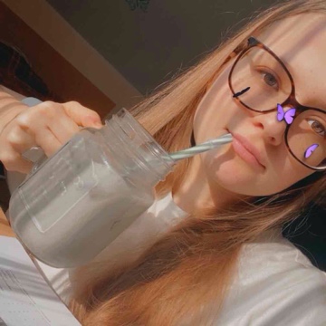 anna_loves_books's profile