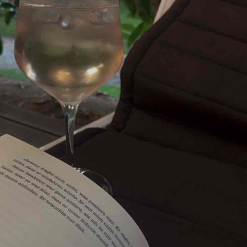 leonieslibary's profile