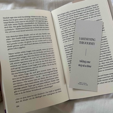 ann_to_the_book's profile