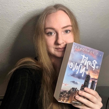 charlottesbuchoase's profile
