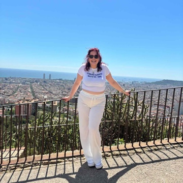 elena_reads111's profile