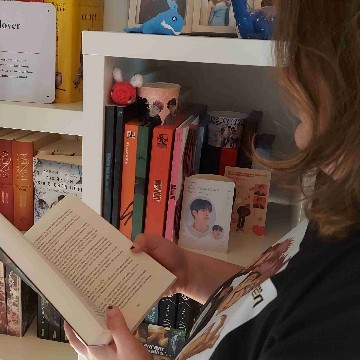 bookaholic.obsessed's profile