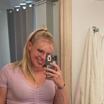 janine_gra's profile