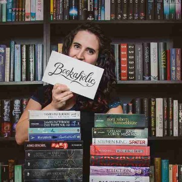 saras.bookworld's profile