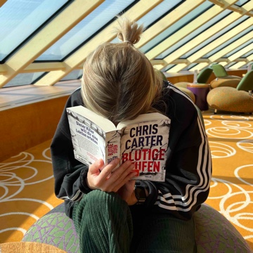 ana_reads's profile