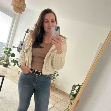 jass_iza's profile