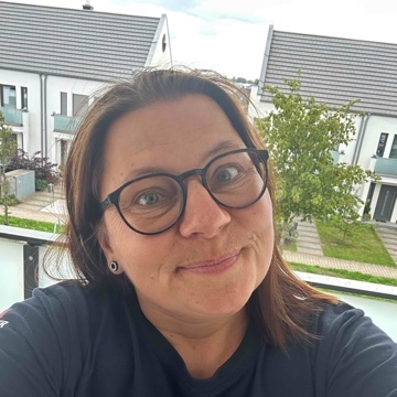angie23's profile